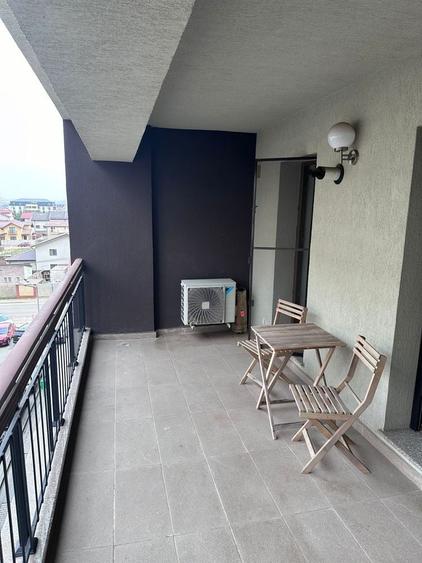 Apartament cu 2 camere decomandat în Central