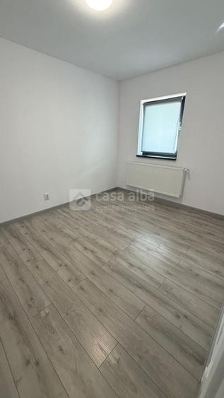 Casă individuală cu 5 camere cu Canalizare în Copou