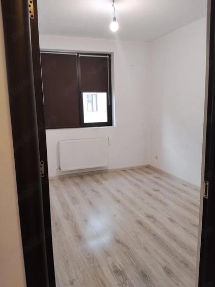 Apartament cu 2 camere decomandat în Păcii