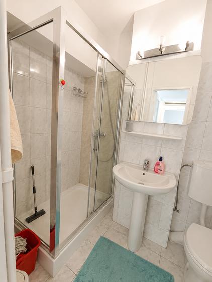 Apartament cu 2 camere decomandat în Titulescu