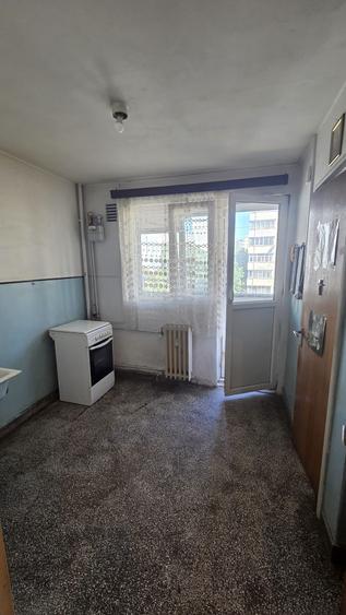 Apartament cu 2 camere semidecomandat în Obor