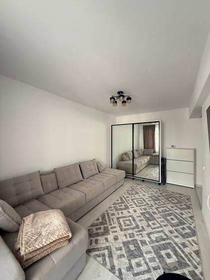 Apartament cu 2 camere decomandat în Militari