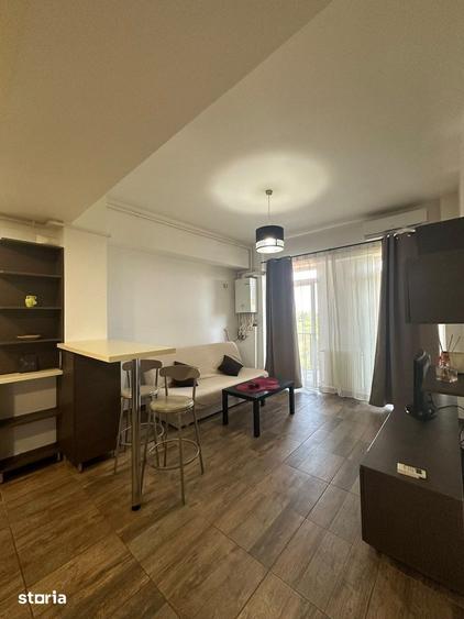 Apartament cu 2 camere semidecomandat, mobilat în Olteniței