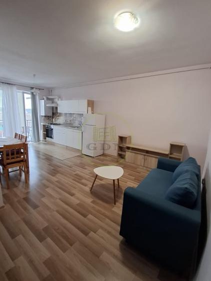 Apartament cu 2 camere semidecomandat, mobilat în Lazaret