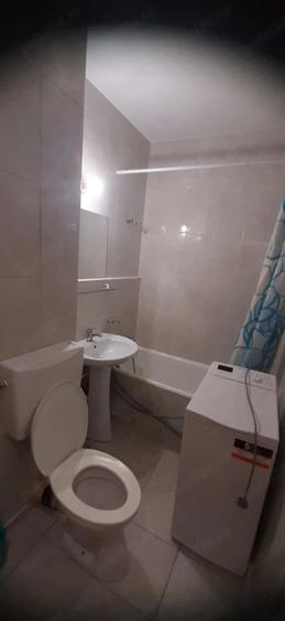 Garsonieră semidecomandată în Titan
