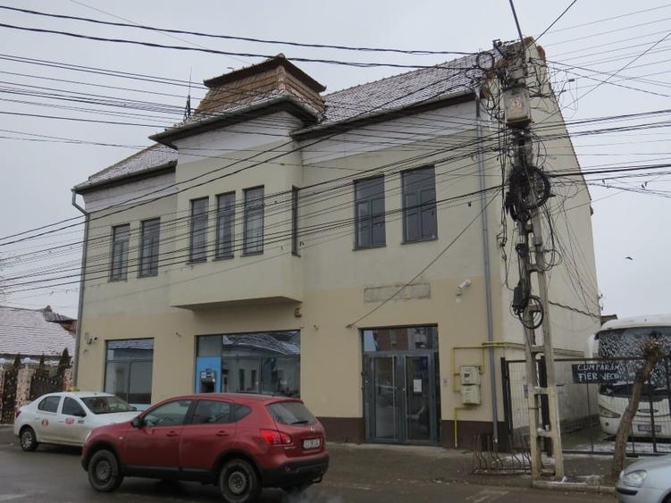 Spațiu comercial, de 370 mp, în Central