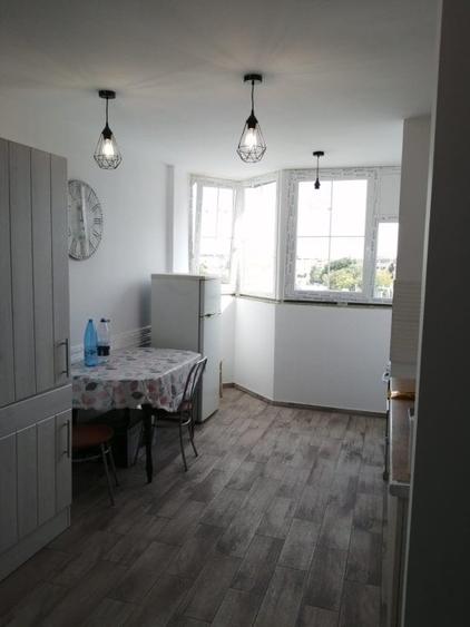 Apartament cu 2 camere semidecomandat în Mărăști