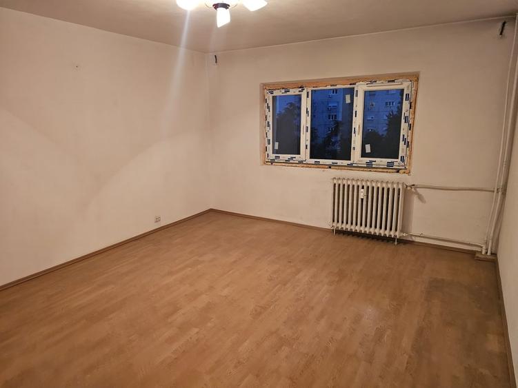 Apartament decomandat în Bucur Obor