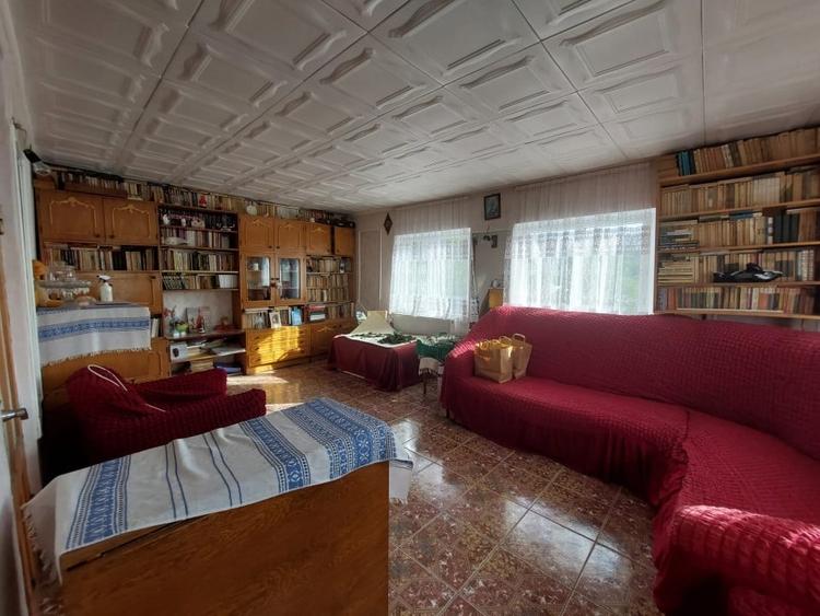 Casă individuală cu 3 camere cu Garaj în Bibirești