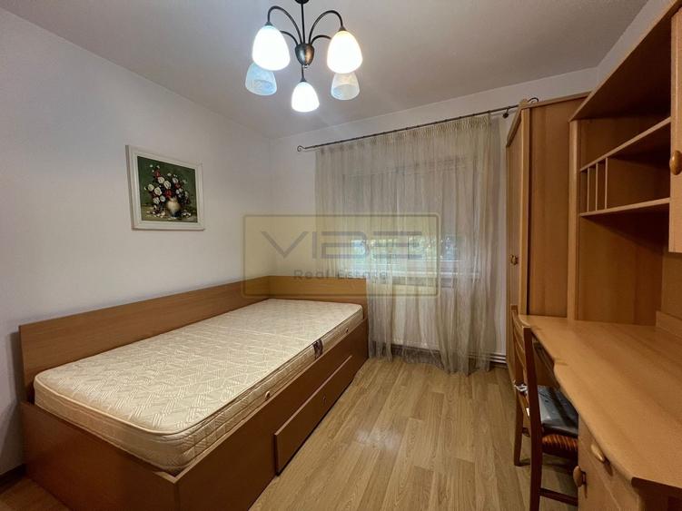 Apartament cu 3 camere decomandat, mobilat în Păcurari