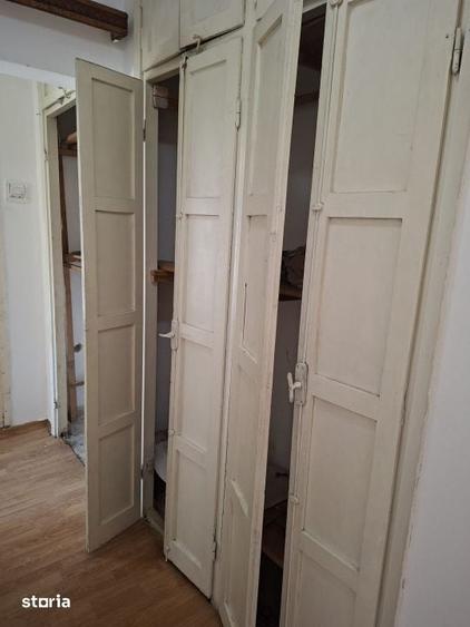 Apartament cu 4 camere decomandat în 1 Mai