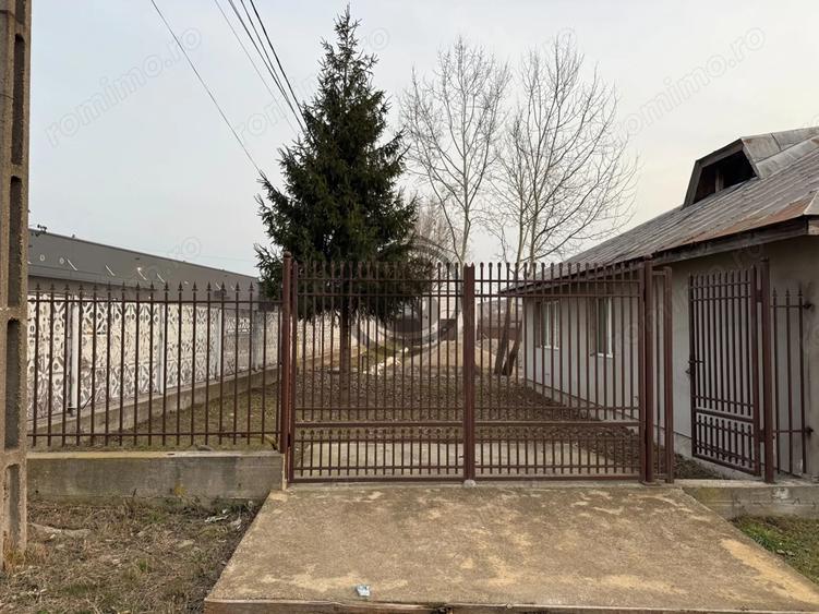 Casă cu 6 camere cu Canalizare în Ultracentral
