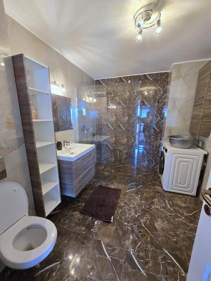 Apartament cu 2 camere semidecomandat în Mărăști