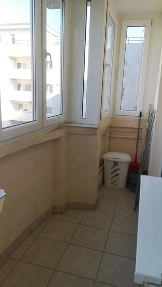 Garsonieră decomandată în Costin Georgian