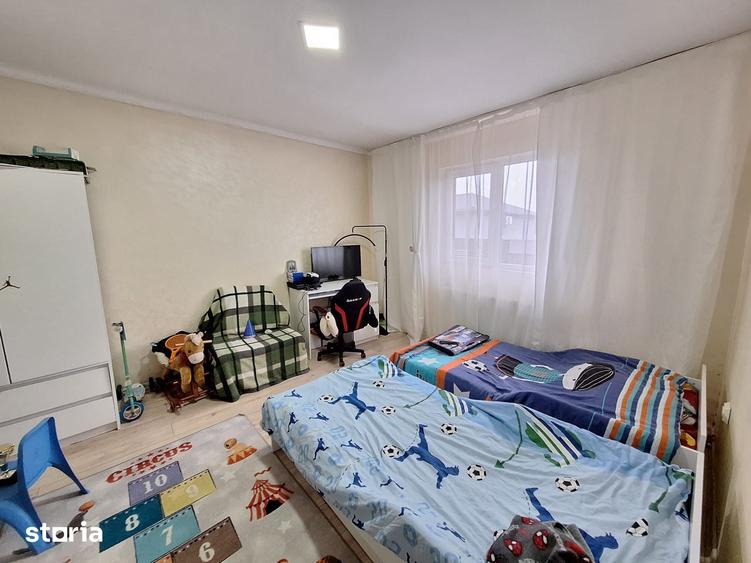 Casă cu 3 camere cu Teren 350 Mp în Hemeiuș