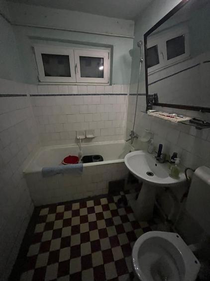 Apartament cu 3 camere decomandat în Tătărași