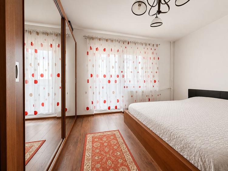 Apartament cu 3 camere decomandat, mobilat în 13 Septembrie