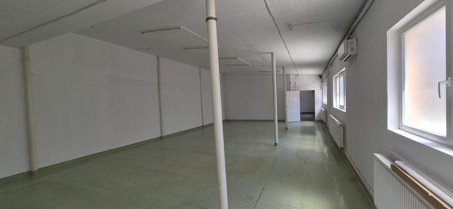 Spațiu industrial, de 300 mp, în Semicentral