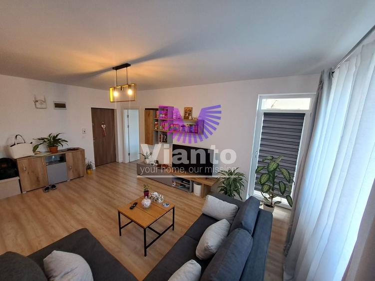 Apartament cu 3 camere semidecomandat, mobilat în Industrial Est