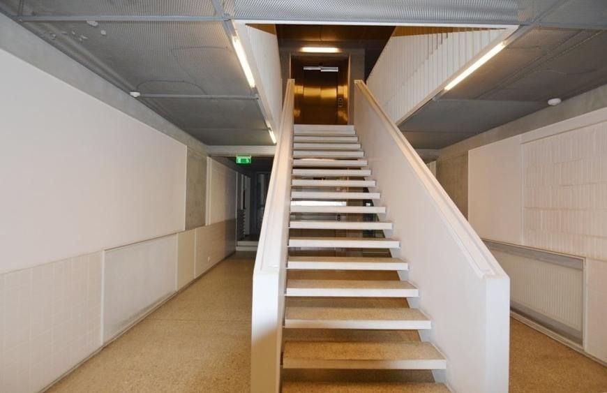 Apartament cu 2 camere decomandat, mobilat în Dacia