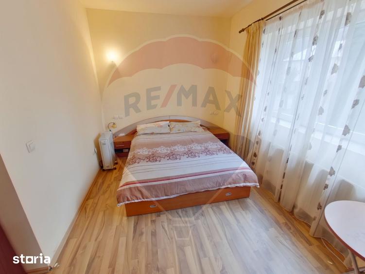 Casă cu Teren 818 Mp în Central
