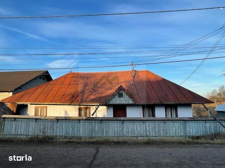 Casă cu 3 camere cu Teren 3700 Mp în Bunești