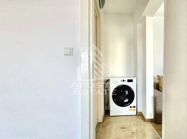 Apartament cu 4 camere decomandat în Malul Mureșului