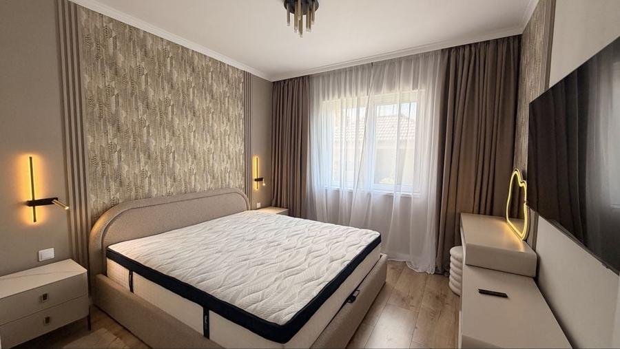 Casă cu 4 camere în Central