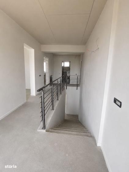 Casă cu 4 camere în Gulia