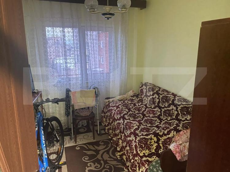 Apartament cu 3 camere decomandat, mobilat în Centrul Civic