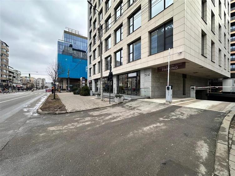 Birou, de 117 mp, în Centru Civic