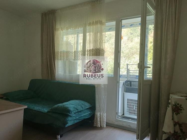 Apartament cu 2 camere nedecomandat în Central