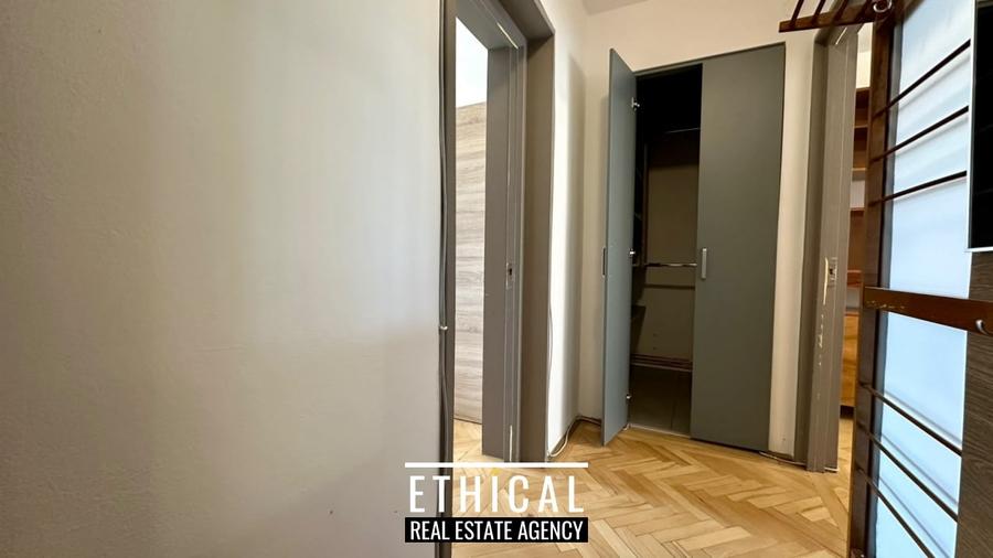 Apartament cu 3 camere semidecomandat, mobilat în Veteranilor
