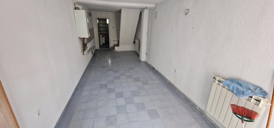 Casă cu 3 camere cu Canalizare în Zamora