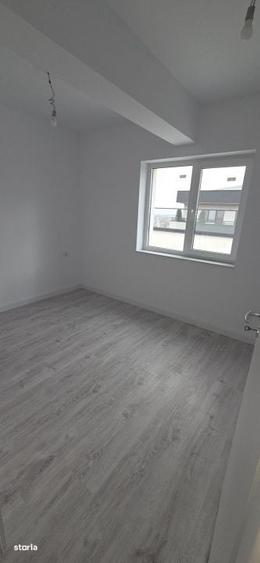 Apartament cu 3 camere decomandat în Ultracentral