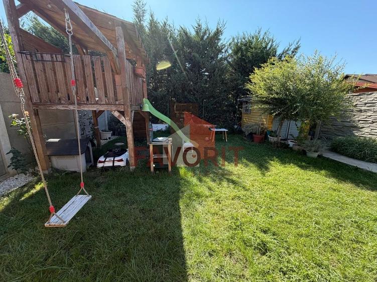 Duplex cu 3 camere cu Canalizare în Sânandrei