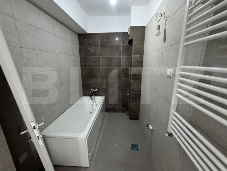 Apartament cu 2 camere semidecomandat în Ultracentral