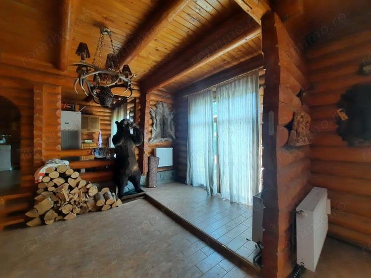 Casă cu 6 camere cu Teren 630 Mp în Zamora