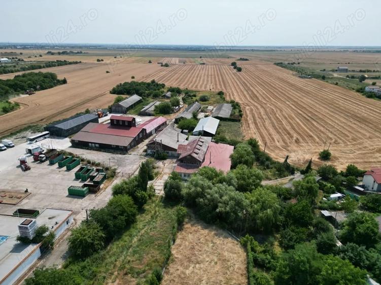 Teren Construcții intravilan de 28647 mp, în Exterior Sud