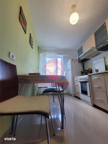 Apartament cu 2 camere, mobilat în Tomis Nord