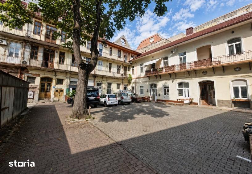 Apartament cu 3 camere în Orașul Nou