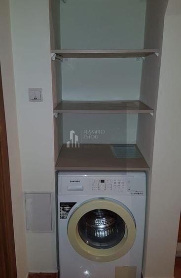Apartament cu 2 camere decomandat în Apărătorii Patriei