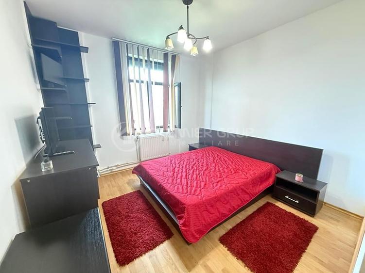 Apartament cu 2 camere decomandat în Baza 3
