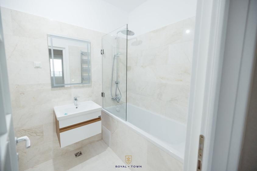 Apartament cu 2 camere decomandat în Copou — fotografia 3