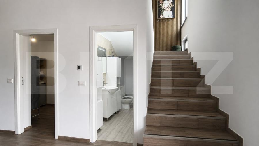 Casă individuală cu 6 camere cu Teren 295 Mp în Păcurari