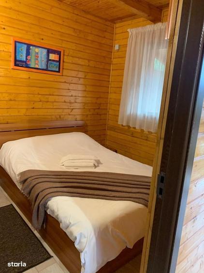 Casă cu 4 camere cu Teren 1200 Mp în Central