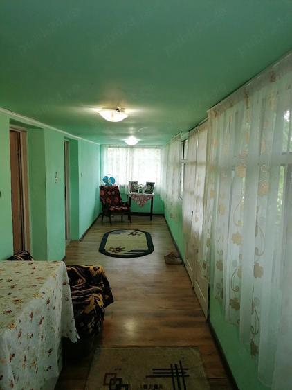 Casă cu 4 camere cu Teren 1000 Mp în Zorești