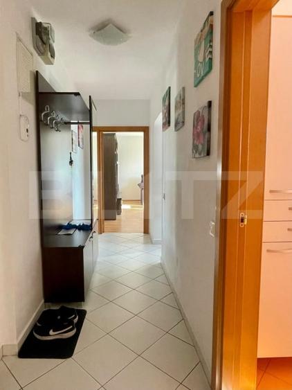 Apartament cu 2 camere decomandat, mobilat în Triaj