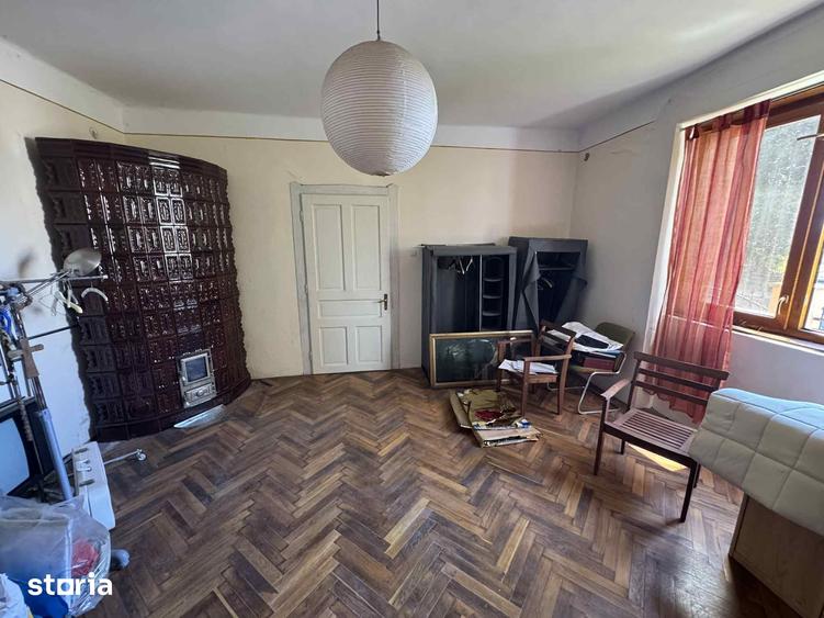 Casă cu 5 camere cu Teren 4500 Mp în Beltiug