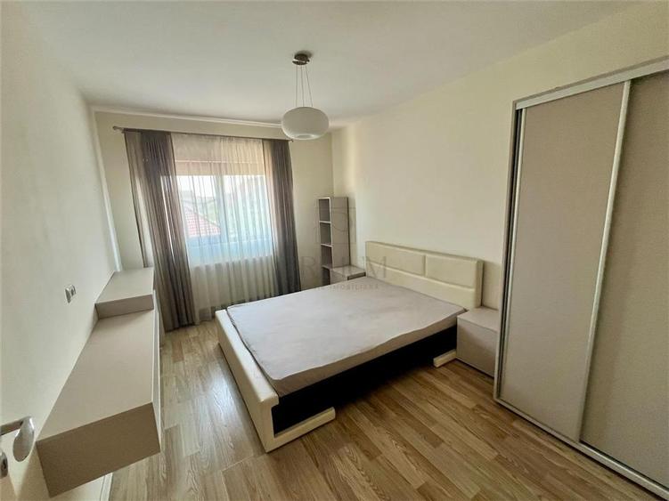 Duplex cu 4 camere cu Canalizare în Moșnița Nouă